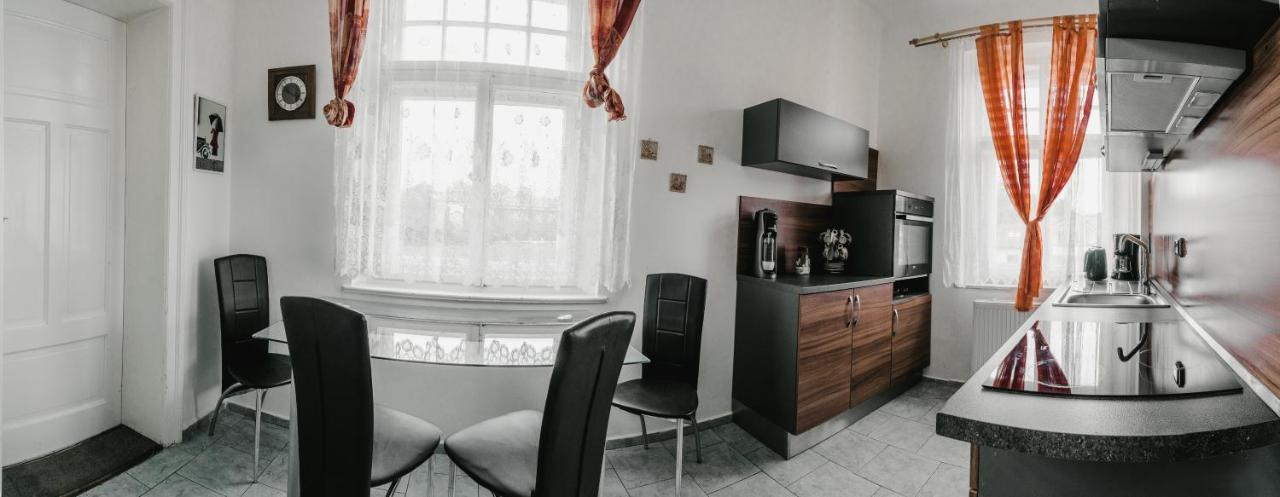 Apartmany Natalie Františkovy Lázně Exterior foto